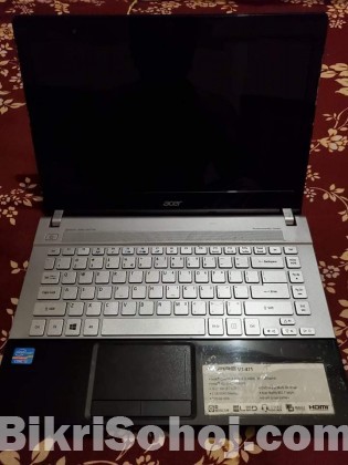Acer laptop, used but full functioning